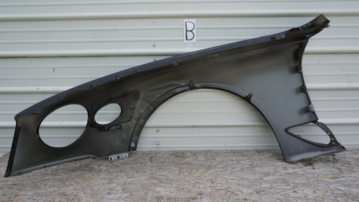 2020-2021 BENTLEY CONTINENTAL GT FRONT RIGHT PASSENGER SIDE SHELL PANEL OEM