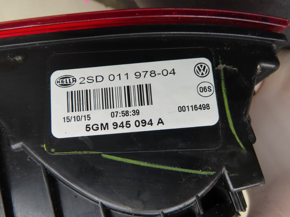 2015-2017 VOLKSWAGEN GTI REAR RIGHT INNER TAIL LIGHT STOP LAMP OEM 5GM945094A