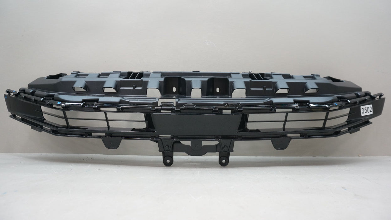 2025-2026 TOYOTA CAMRY SE FRONT UPPER GRILLE OEM 53114-AQ010
