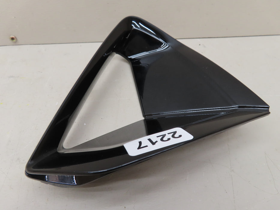 2020-2023 AUDI E-TRON QUATTRO, S, S SPORTBACK FRONT RIGHT BUMPER AIR DUCT OEM