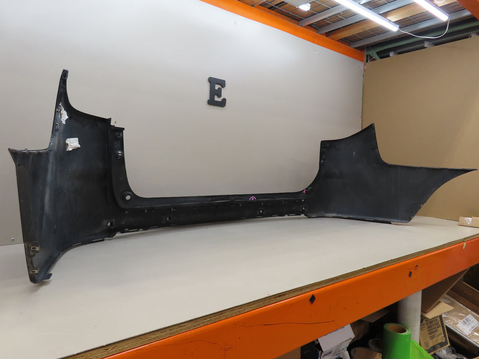 2013-2017 CHEVROLET TRAVERSE REAR BUMPER COVER OEM 20983809/2