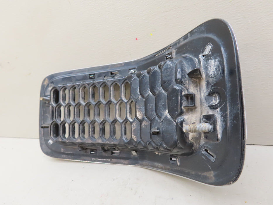 2014-2018 JEEP CHEROKEE FRONT RADIATOR GRILL GRILLE INSERT #5 OEM