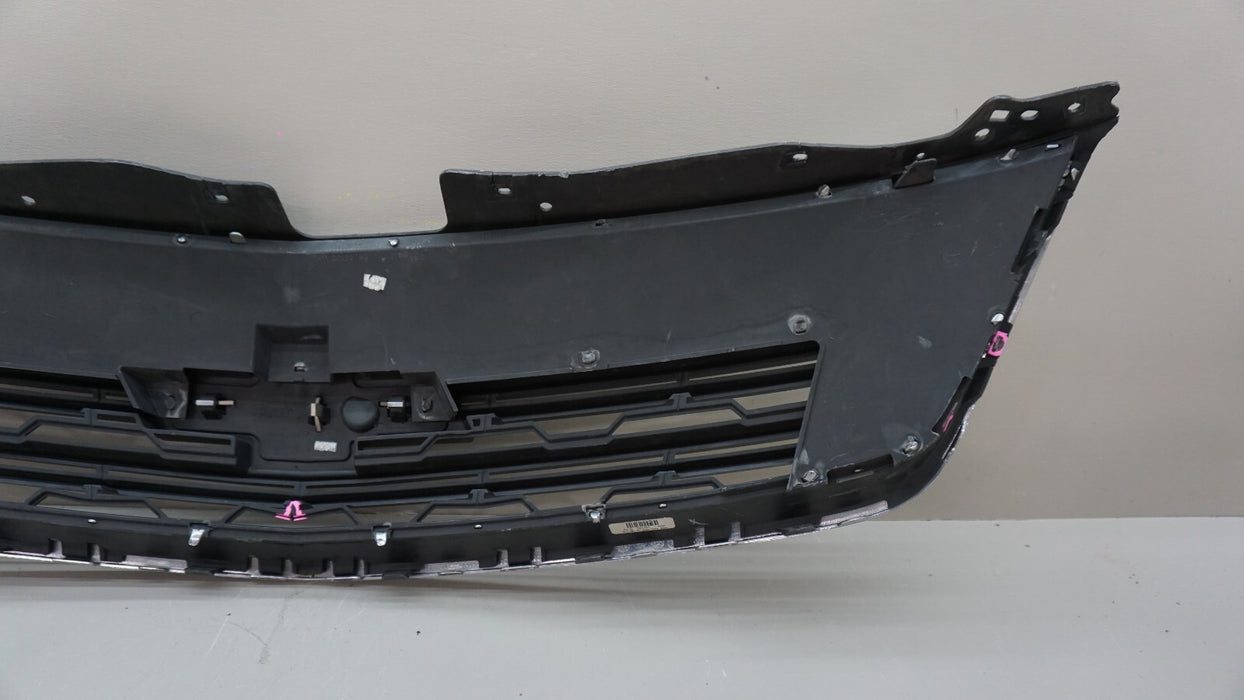 2013-2017 CHEVROLET TRAVERSE FRONT UPPER MAIN GRILLE 20983790 OEM 13 14 15 16 17
