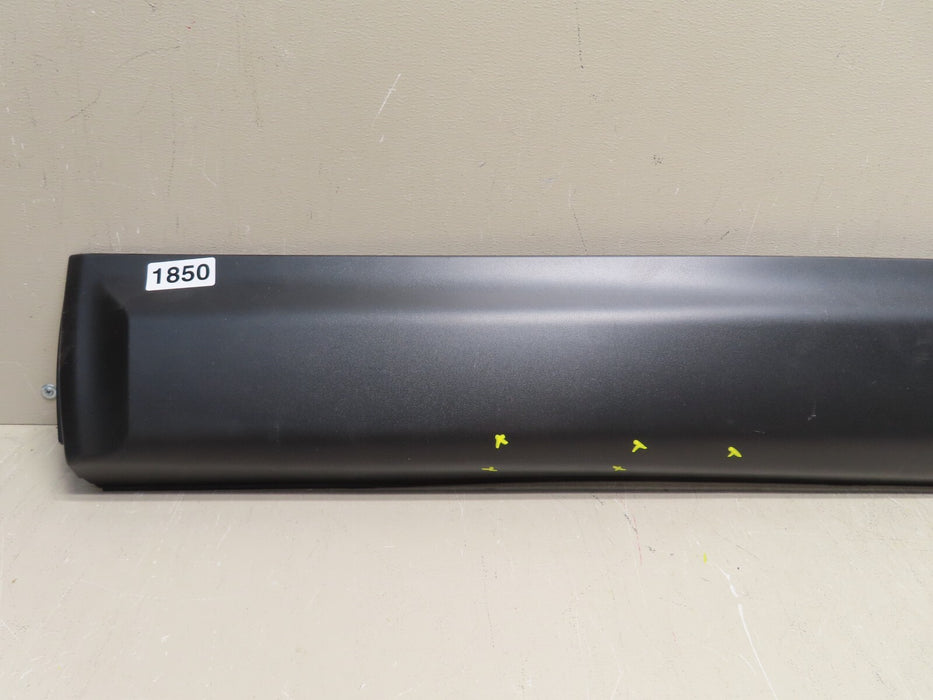 2017-2019 NISSAN ROGUE SPORT FRONT LEFT LOWER EXTERIOR DOOR TRIM OEM 80871-DF30A