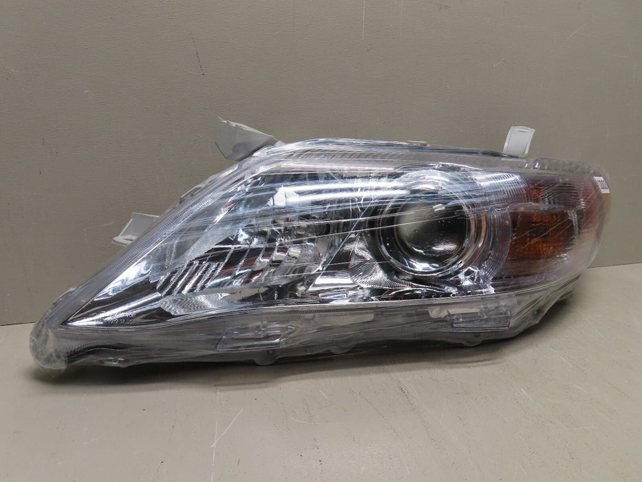 2010 2011 TOYOTA CAMRY FRONT LEFT DRIVER SIDE HALOGEN TYC