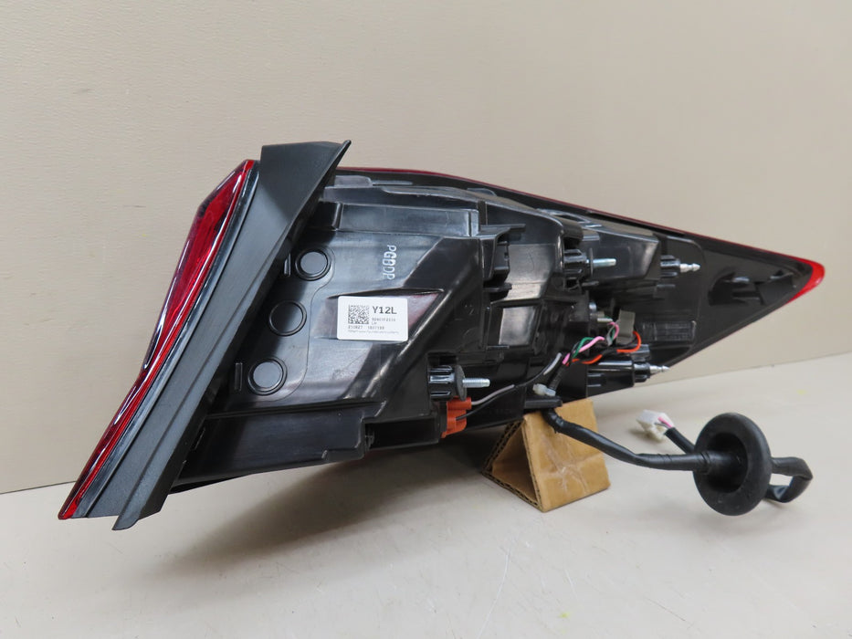 2019-2020 HYUNDAI ELANTRA  LEFT DRIVER SIDE OUTER TAIL LIGHT OEM