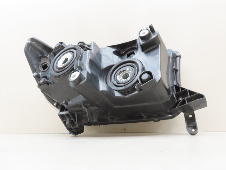 2007-2013 TOYOTA TUNDRA FRONT RIGHT PASSENGER HEADLIGHT HALOGEN OEM