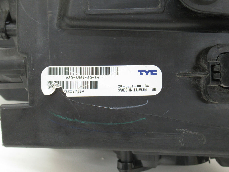 2008-2014 Cadillac CTS RIGHT PASSENGERS Side Halogen Headlight CAPA