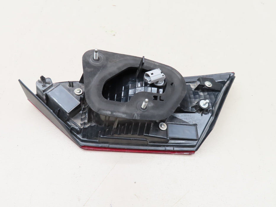 2018 - 2020 TOYOTA CAMRY REAR LEFT DRIVER SIDE INNER TAILLIGHT LAMP HALOGEN OEM