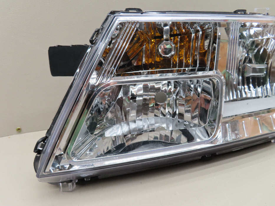 2009-2020 DODGE JOURNEY LEFT HEADLIGHT LAMP