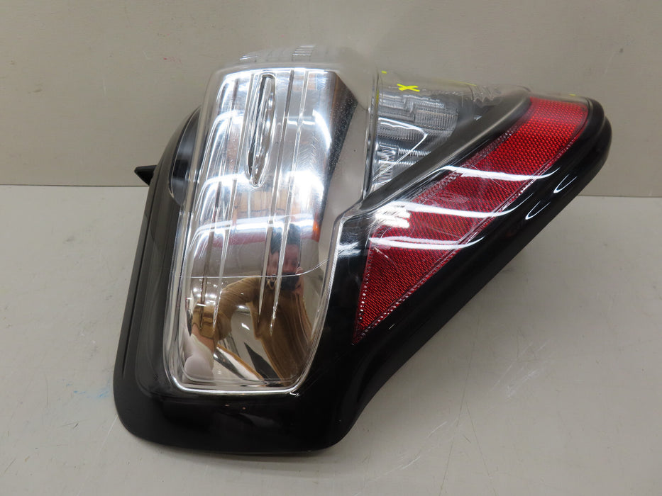 2014-2023 TOYOTA 4RUNNER REAR LEFT DRIVER SIDE TAIL LIGHT OEM