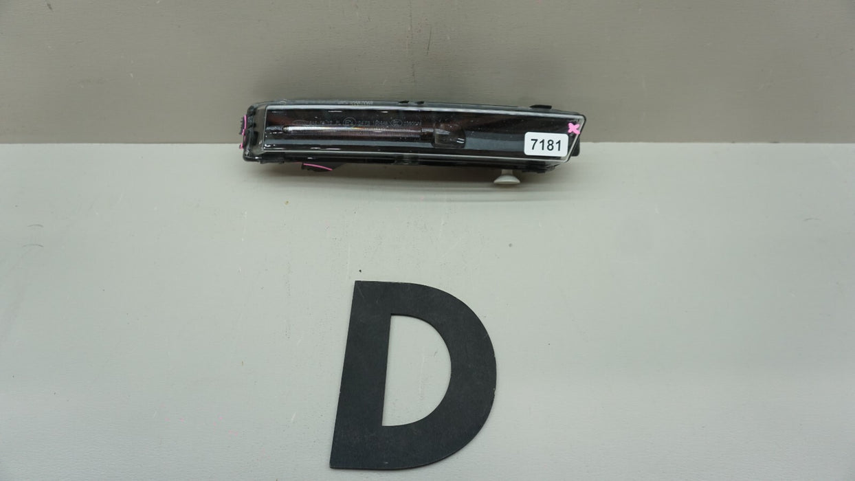 2017-2019 RANGE ROVER VELAR FRONT RIGHT PASSENGER SIDE FOG LIGHT OEM 17 18 19