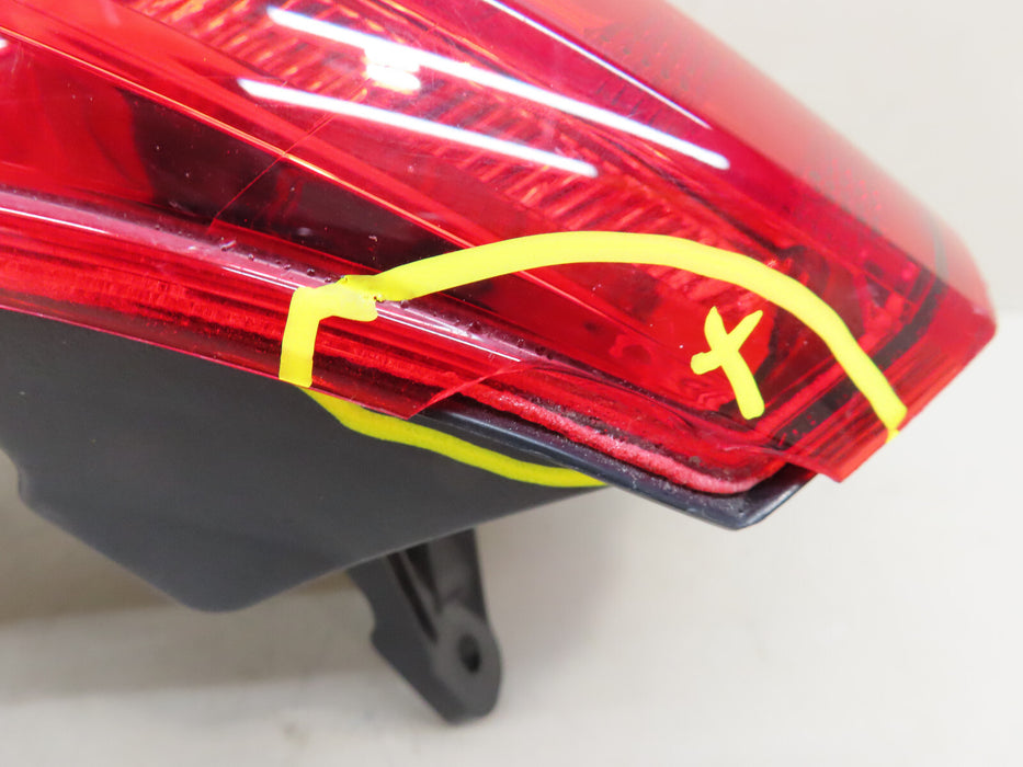 2015-2019 SUBARU OUTBACK REAR RIGHT PASSENGER SIDE TAIL LIGHT OEM