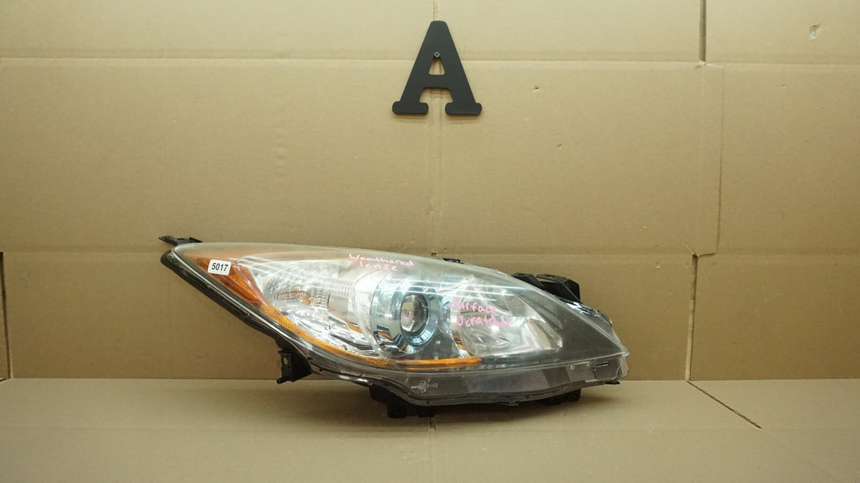 2010-2013 MAZDA 3 FRONT RIGHT PASSENGER SIDE HALOGEN HEADLIGHT OEM 10 11 12 13