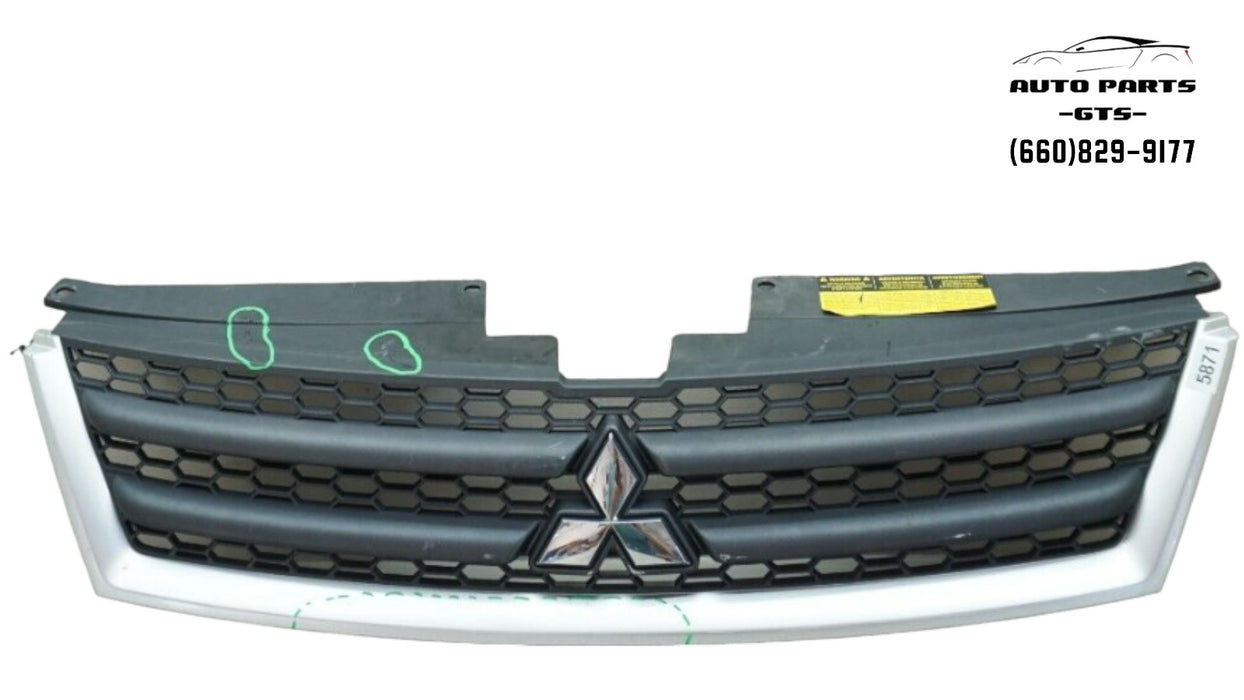 2007-2009 MITSUBISHI OUTLANDER FRONT BUMPER RADIATOR GRILLE GRILL OEM 7450A035