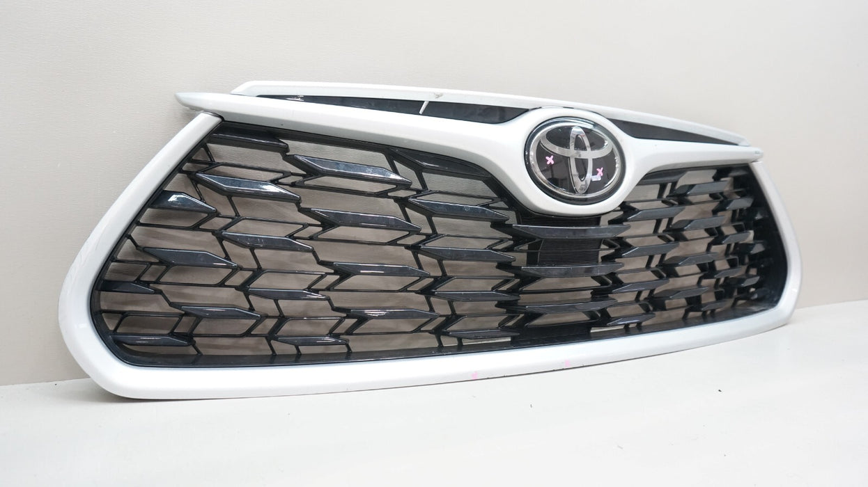 2020-2023 TOYOTA HIGHLANDER FRONT UPPER RADIATOR GRILLE GRILL 53101-0E330 OEM