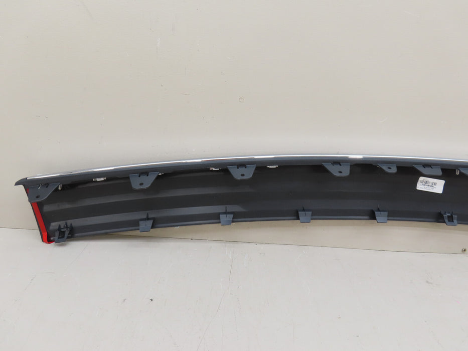 2015-2020 CHEVROLET TAHOE GMC YUKON REAR BUMPER STEP PLATE COVER OEM 29936468