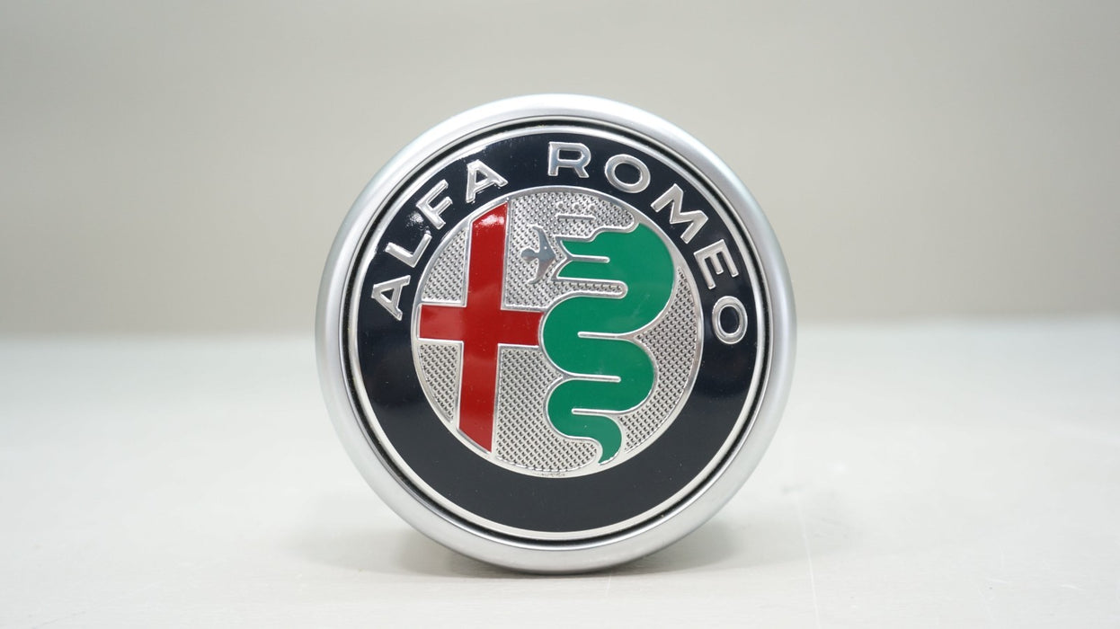 ALFA ROMEO GIULIA FRONT GRILLE EMLBEM BADGE OEM