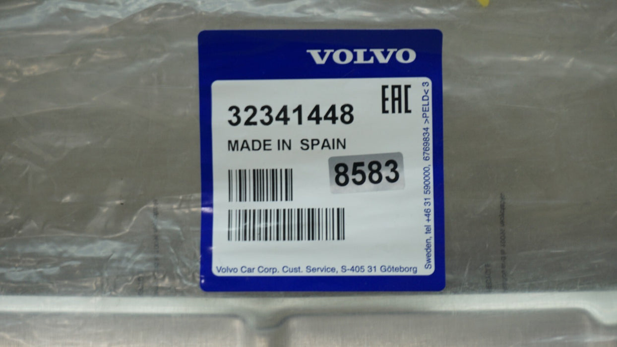 2018-2025 VOLVO XC60 REAR BUMPER PROTECTIVE COVER CHROME TRIM OEM 32341448