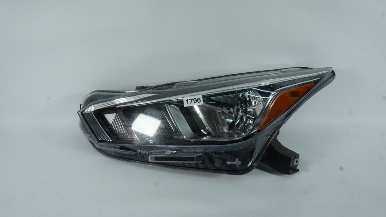 2020-2021 NISSAN VERSA FRONT LEFT DRIVER SIDE HEADLIGHT HEADLAMP OEM 20 21