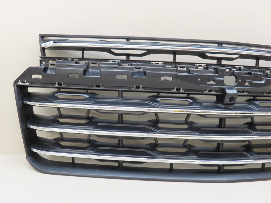 2024 2025 CHEVROLET TRAVERSE FRONT RADIATOR GRILL GRILLE OEM