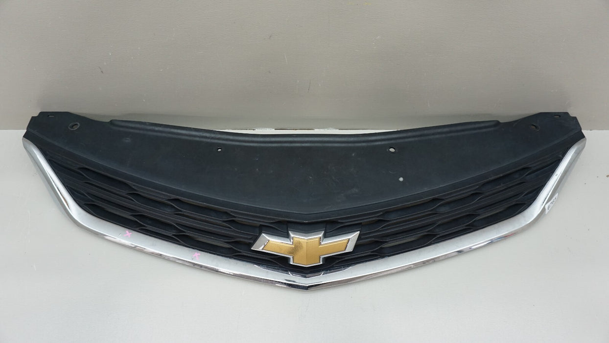 2016-2018 CHEVROLET CRUZE FRONT UPPER GRILLE GM309.2Y1.0 OEM 16 17 18
