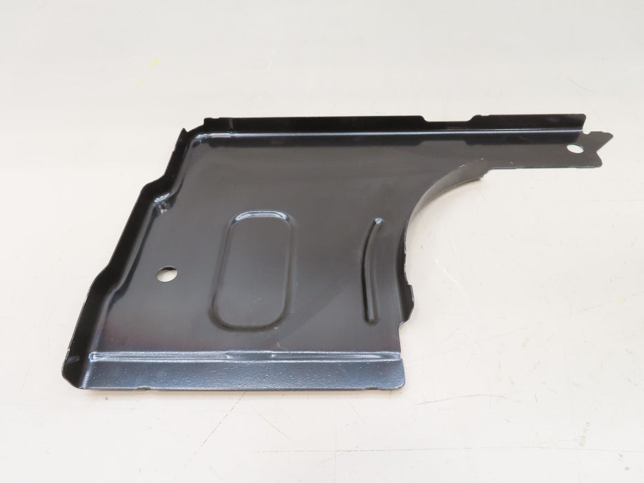 2015-2020 CHEVROLET SUBURBAN, TAHOE/ESCALADE/YUKON REAR LEFT LOWER PILLAR OEM