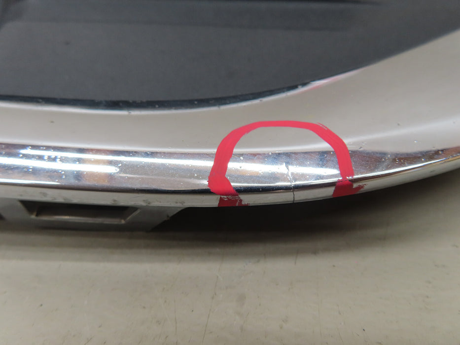 2017-2019 GMC ACADIA FRONT RIGHT PASSENGER SIDE FOG LIGHT COVER BEZEL OEM