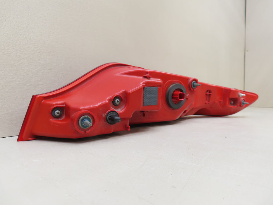 2015-2019 LINCOLN MKC REAR LEFT DRIVER SIDE TAIL LIGHT OEM