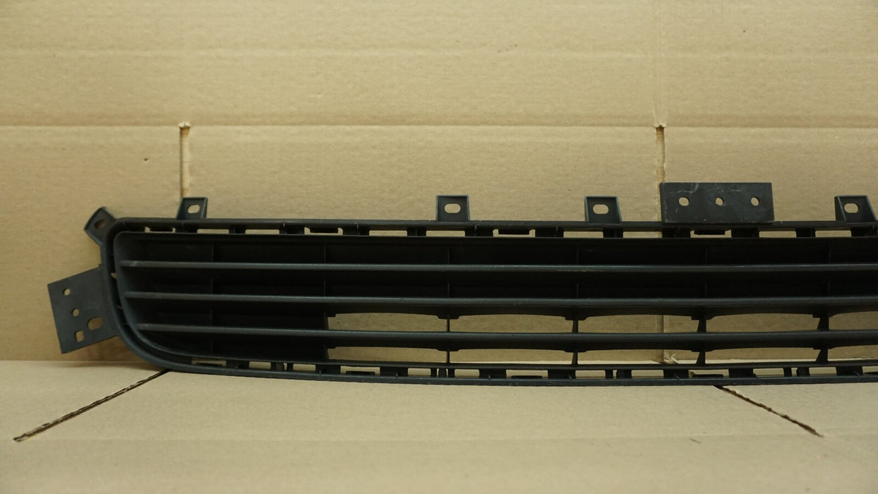 2014-2018 INFINITI Q50 FRONT BUMPER LOWER GRILL GRILLE OEM 622544GA1A