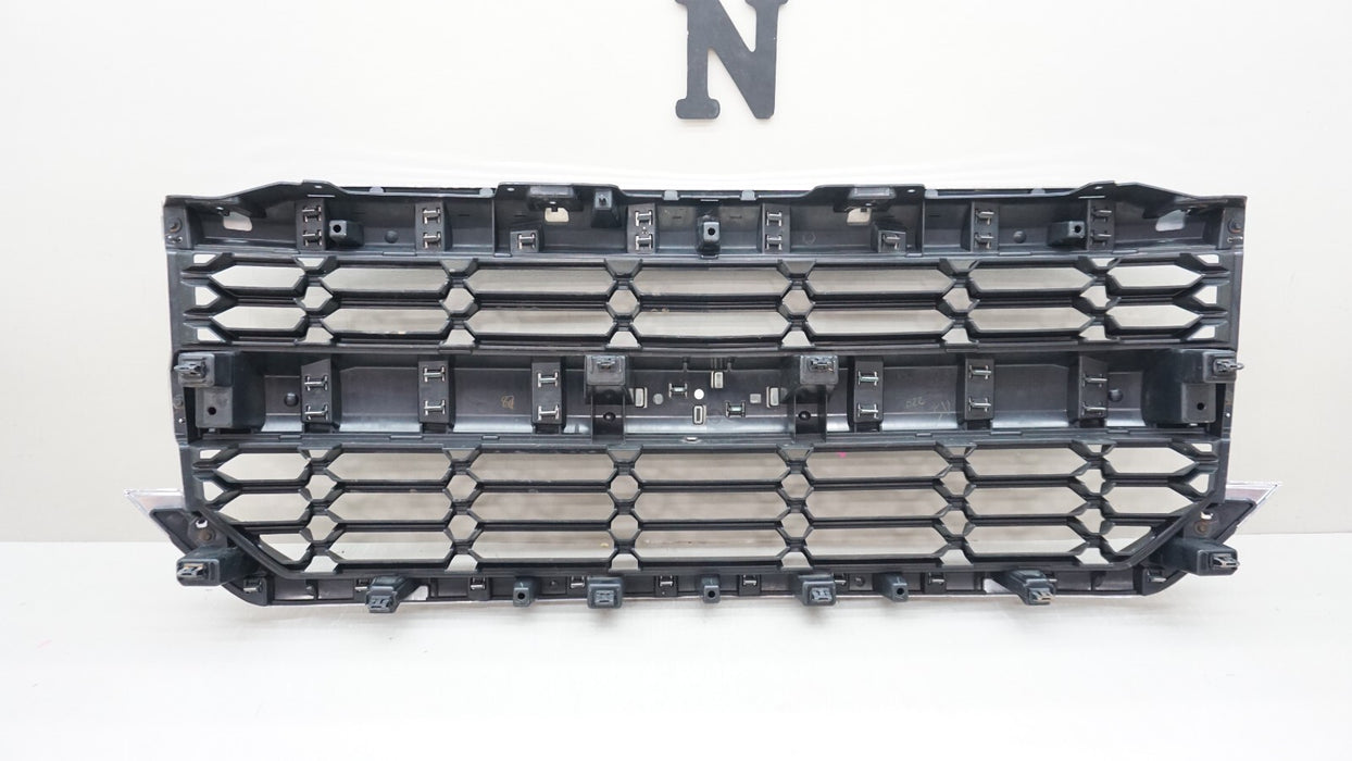 2016-2019 CHEVROLET SILVERADO 1500 FRONT CHROME RADIATOR GRILLE OEM 23380362