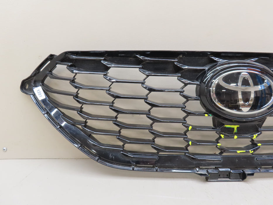 2021-2023 TOYOTA HIGHLANDER FRONT BUMPER CENTER GRILL GRILLE OEM 53111-0E330