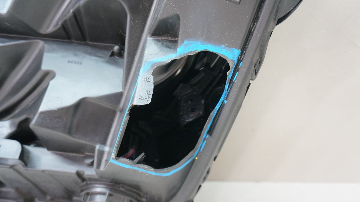 2021-2024 TOYOTA SIENNA FRONT RIGHT PASSENGER SIDE LED HEADLIGHT OEM