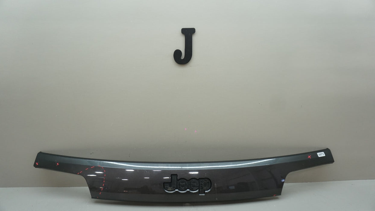 2014-2021 JEEP GRAND CHEROKEE REAR TRUNK PLATE TRIM MOLDING 1WD55TRMAD OEM