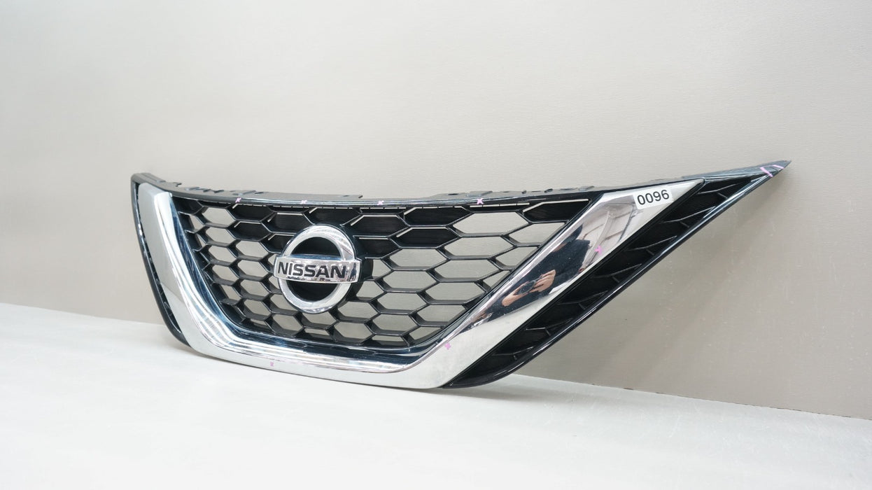 2016-2019 NISSAN SENTRA FRONT BUMPER RADIATOR GRILLE OEM 623103YU0A