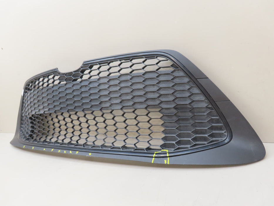 2020-2022 TOYOTA COROLLA FRONT LOWER GRILL GRILLE OEM