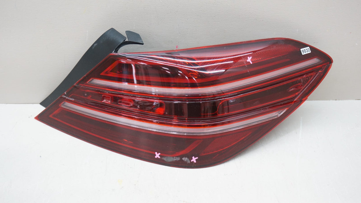 2022-2025 GENESIS G70 REAR RIGHT PASSENGER SIDE LED TAIL LIGHT OEM