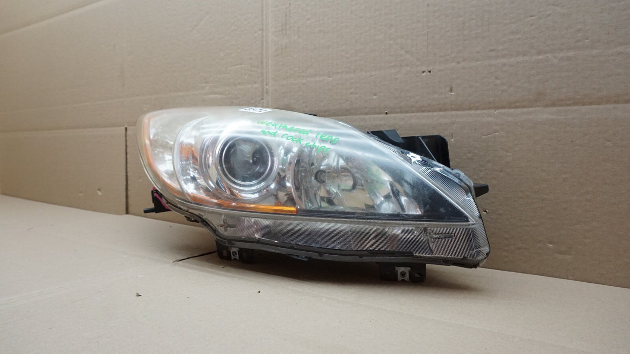2010-2013 MAZDA 3 RH RIGHT PASSENGER SIDE HALOGEN HEADLIGHT OEM