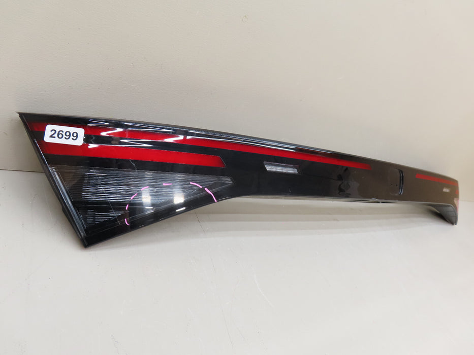 2023 2024 HONDA ACCORD REAR CENTER TRUNK TAIL LIGHT LED OEM