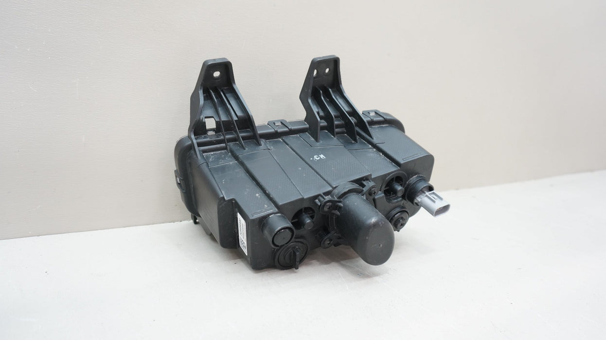 2020-2022 KIA TELLURIDE FRONT RIGHT PASSENGER SIDE FOG LIGHT OEM