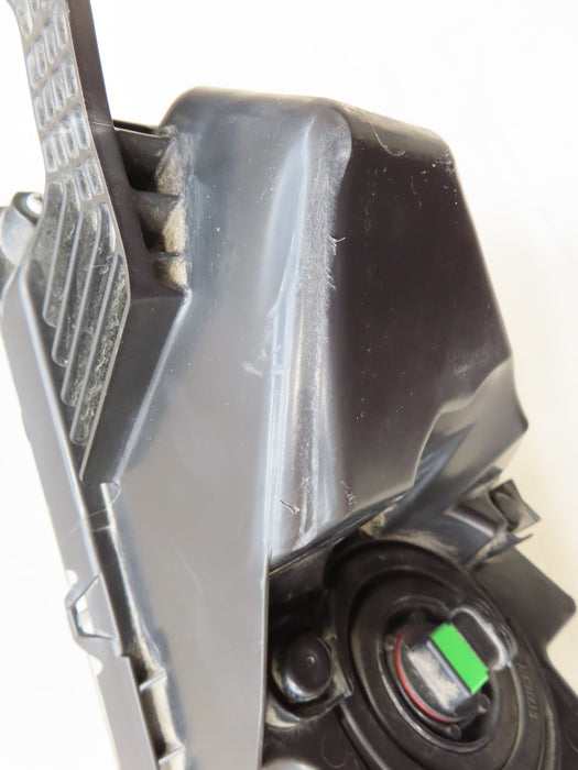 2018-2021 HONDA ODYSSEY FRONT RIGHT PASSENGER SIDE HEADLIGHT OEM 9297