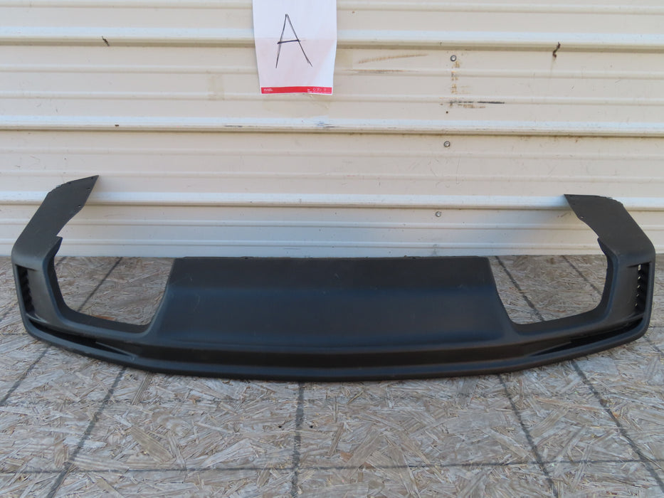 2019 2020 2021 CHEVROLET CAMARO SS REAR BUMPER LOWER VALANCE 84054988 OEM