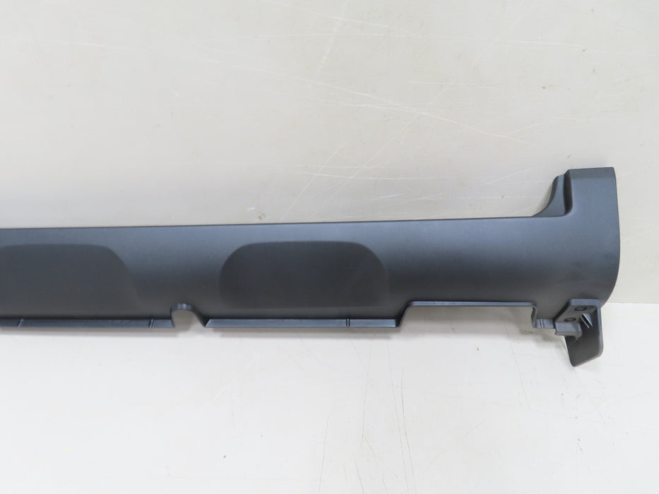 2020-2021 HYUNDAI VENUE LEFT ROCKER SKIRT MOLDING COVER PANEL OEM 87751-K2000