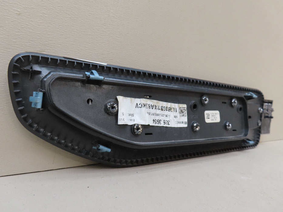 2022-2024 LINCOLN NAVIGATOR FRONT RIGHT FENDER EMBLEM FLT BLUE OEM