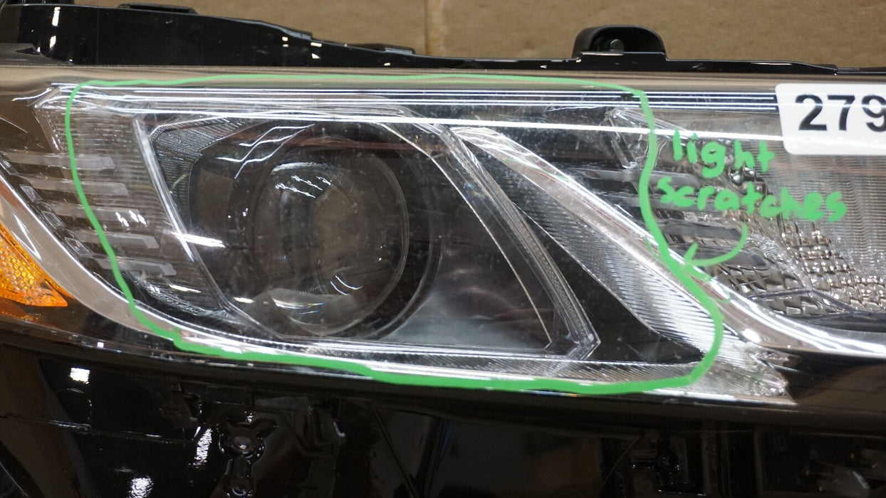 2018-2020 TOYOTA CAMRY FRONT RIGHT PASSENGER SIDE HEADLIGHT OEM 18 19 20