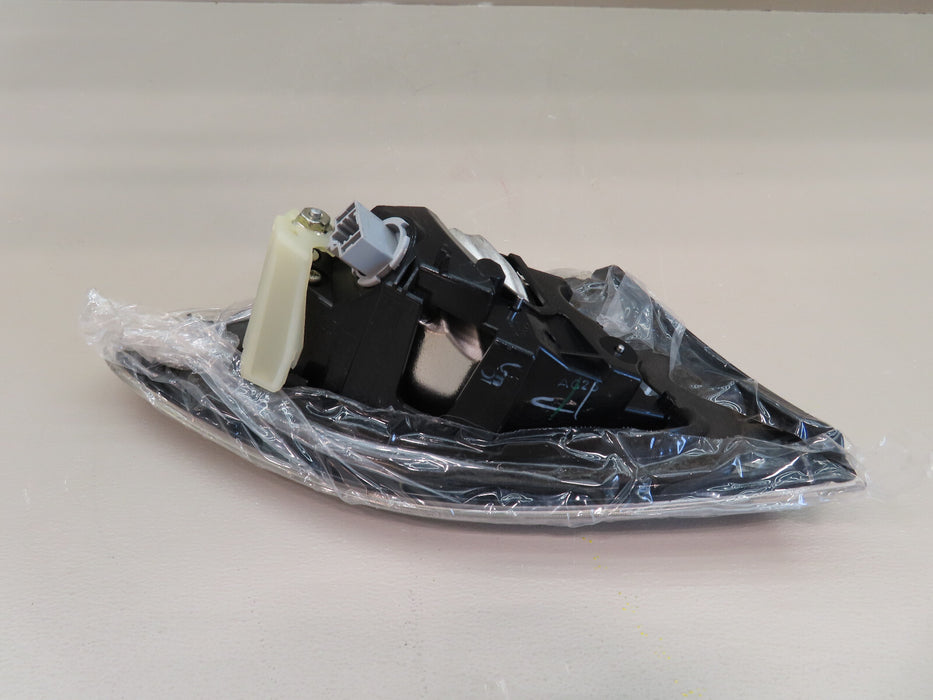 2010 2011 2012 2013 MAZDA 3 SEDAN REAR RIGHT PASSENGER INNER TAIL LIGHT OEM