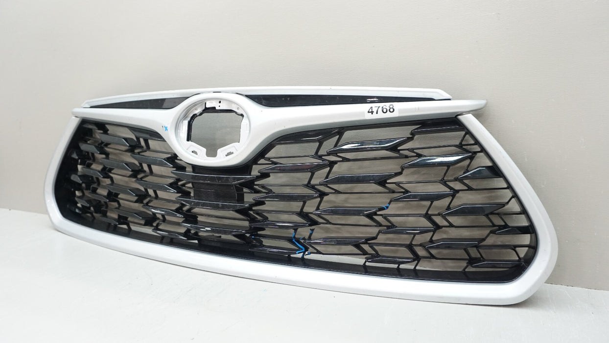2020-2023 TOYOTA HIGHLANDER FRONT UPPER MAIN GRILLE 53101 0E330 OEM 20 21 22 23