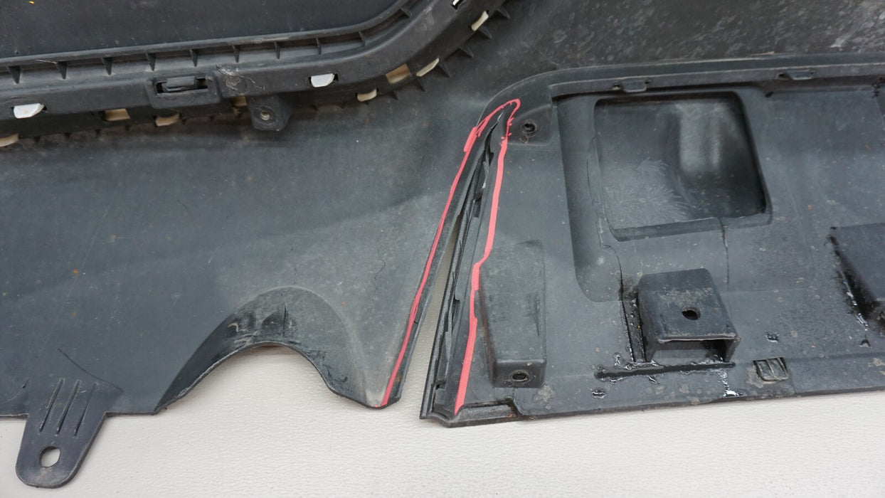 2016-2019 KIA NIRO REAR BUMPER COVER W/ LOWER 86611-G5000 OEM 17 18