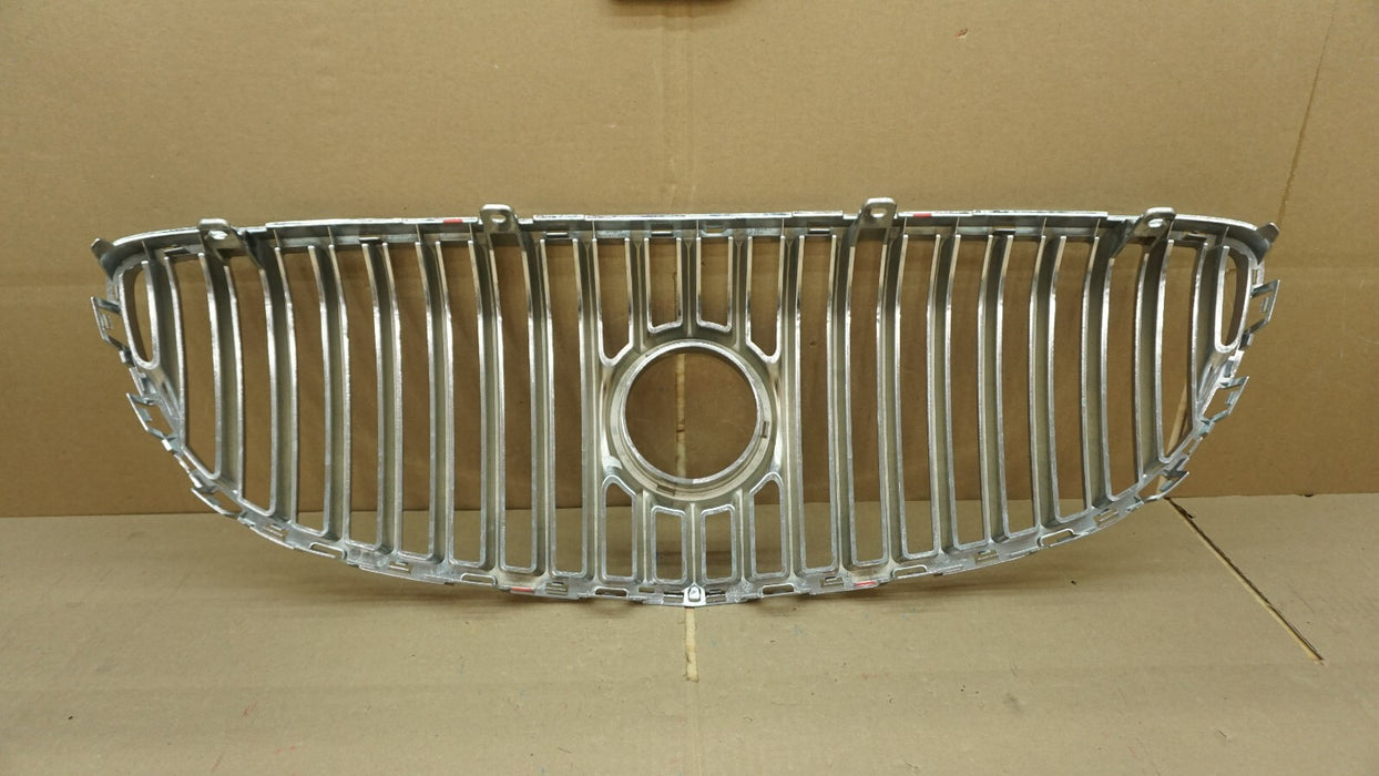 2008-2009 BUICK ALLURE FRONT BUMPER CENTER GRILL GRILLE OEM 15889923 08 09