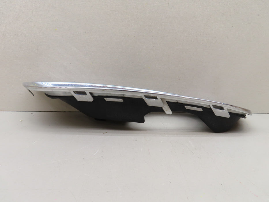 2013-2016 CHEVROLET MALIBU FRONT RIGHT PASSENGER FOG LIGHT BEZEL COVER OEM